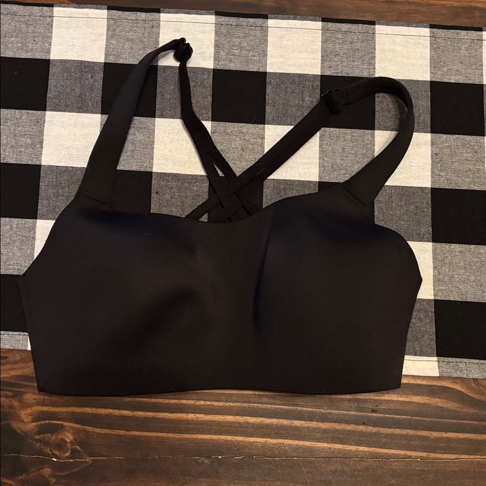 Lululemon Wire Free Hold True black Bra 32DD